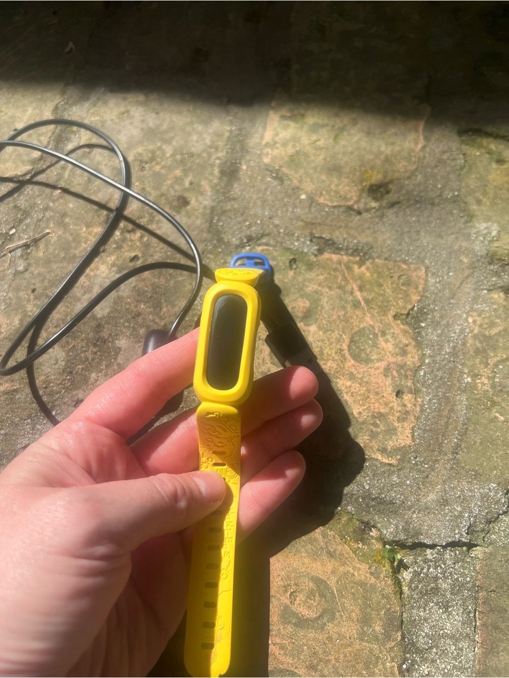 fitbit minions Yellow Silicone Fitness Band with Yellow Capsule